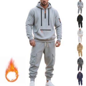 Conjunto deportivo holgado de dos piezas, con sudadera y forro polar, con cremallera y múltiples bolsillos.