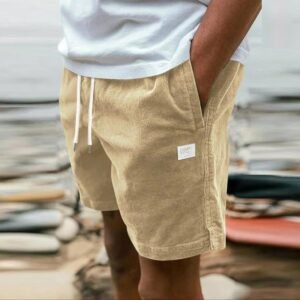 Cinturón con cordón ajustable en el dobladillo inferior y empalme de letras de color liso.