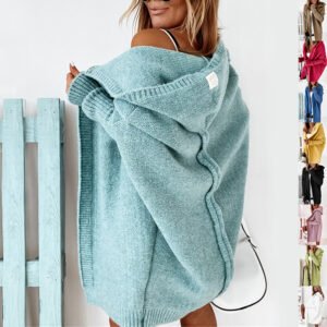 Cárdigan con capucha y mangas murciélago, estilo oversize, holgado, de color liso.