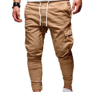 Pantalones holgados con elástico ajustable.